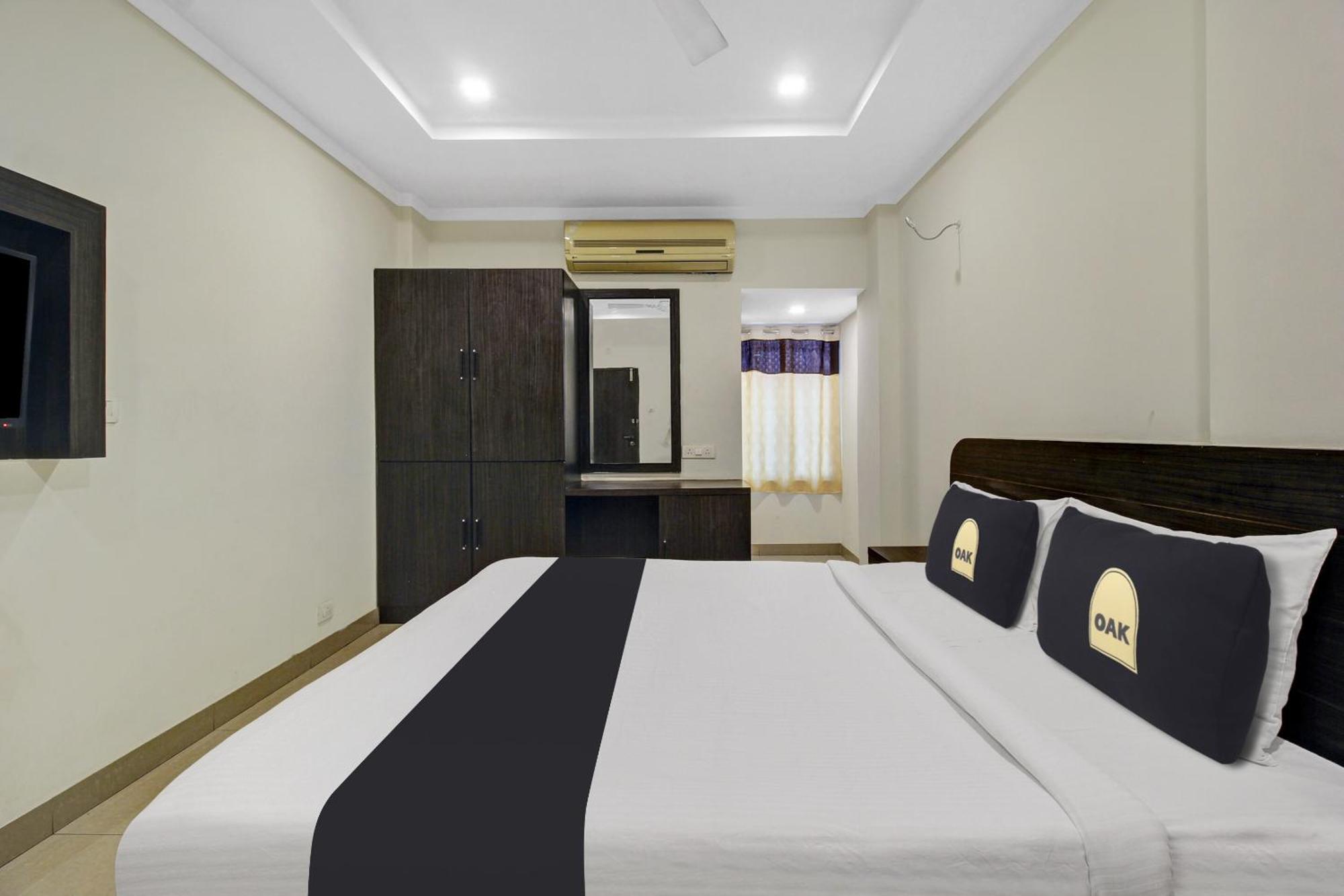 فندق Super Townhouse Oak Lb Nagar Ramoji حيدر أباد المظهر الخارجي الصورة