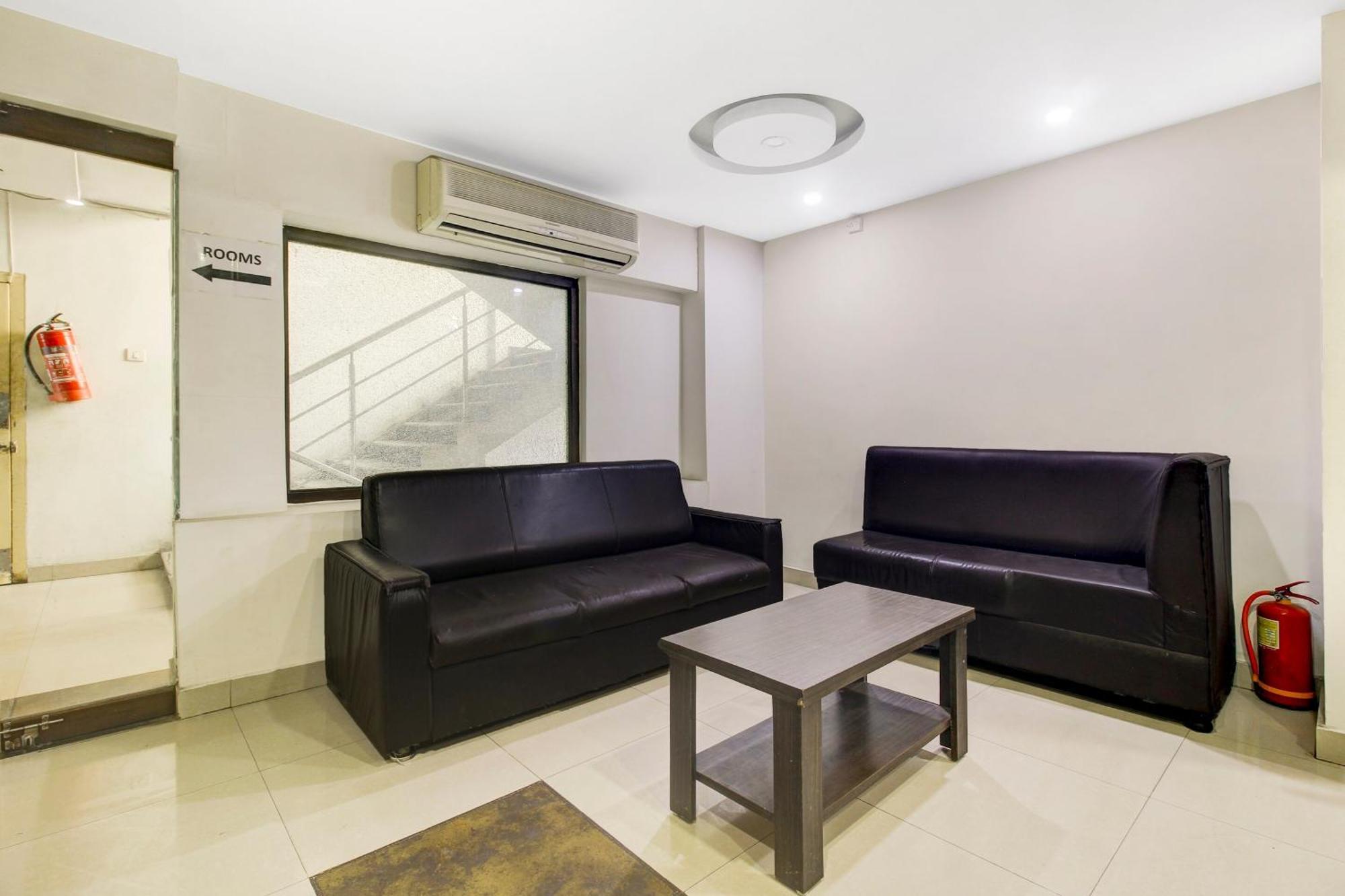 فندق Super Townhouse Oak Lb Nagar Ramoji حيدر أباد المظهر الخارجي الصورة