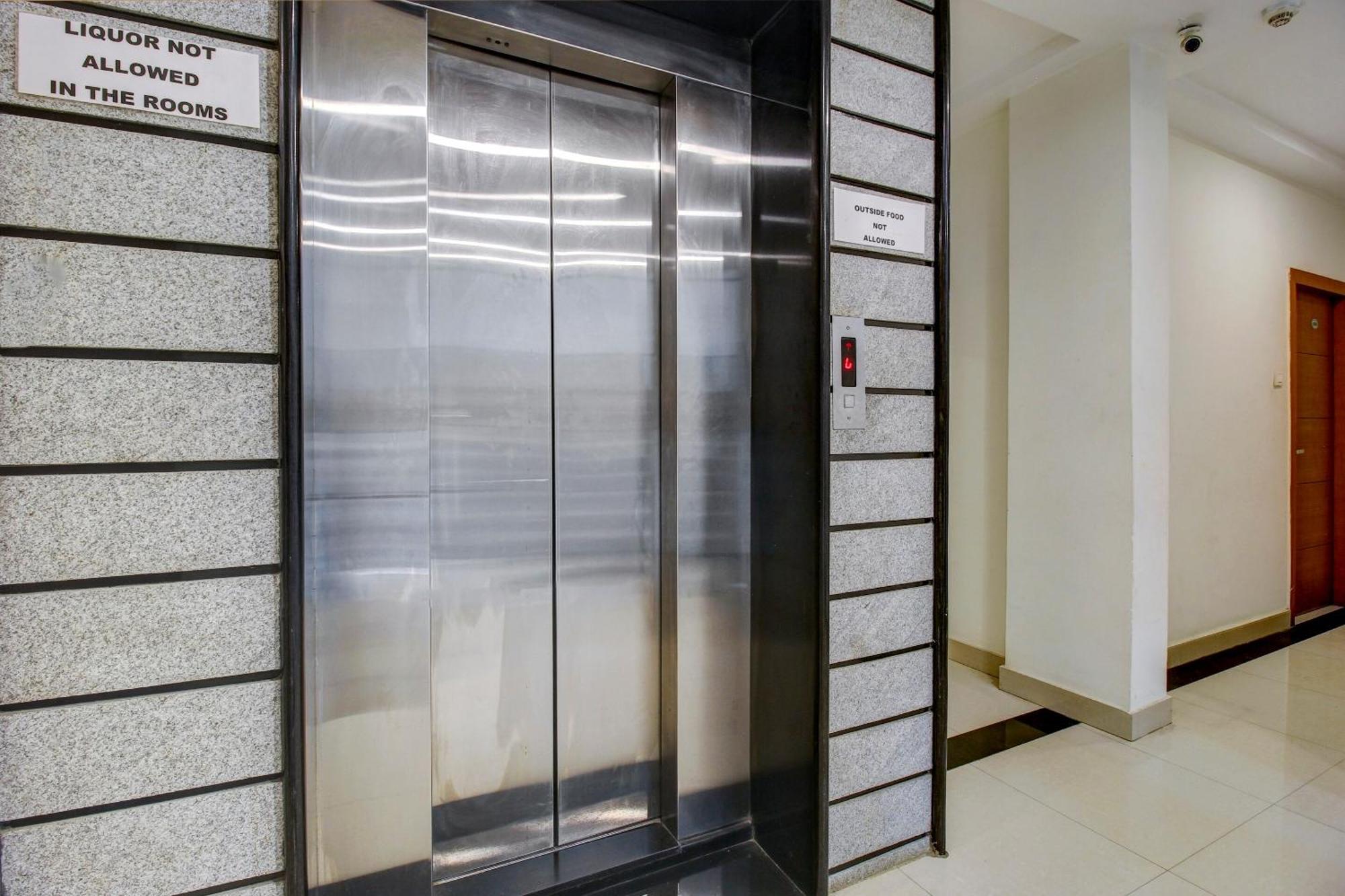 فندق Super Townhouse Oak Lb Nagar Ramoji حيدر أباد المظهر الخارجي الصورة